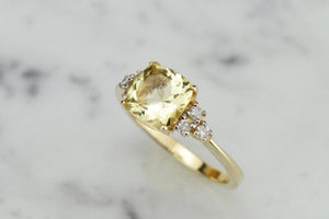 MODERN ESTATE HELIODOR & DIAMOND RING ON 14ct YELLOW GOLD