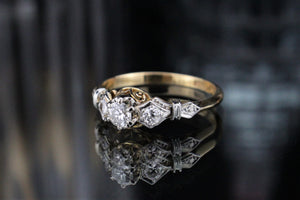 ANTIQUE EDWARDIAN c1910 DIAMOND TRILOGY RING ON 18ct YELLOW GOLD AND PLATINUM