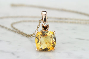 VINTAGE ESTATE 8ct NATURAL CITRINE & DIAMOND ENHANCER ON 9ct ROSE GOLD