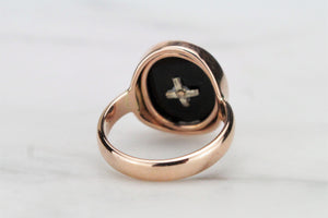 RETRO ESTATE ONYX & DIAMOND RING ON 9ct ROSE GOLD