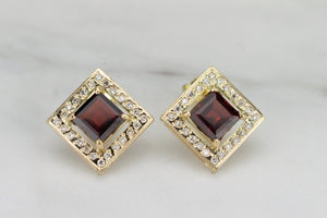 VINTAGE ESTATE GARNET & DIAMOND EARRINGS ON 18ct YELLOW GOLD