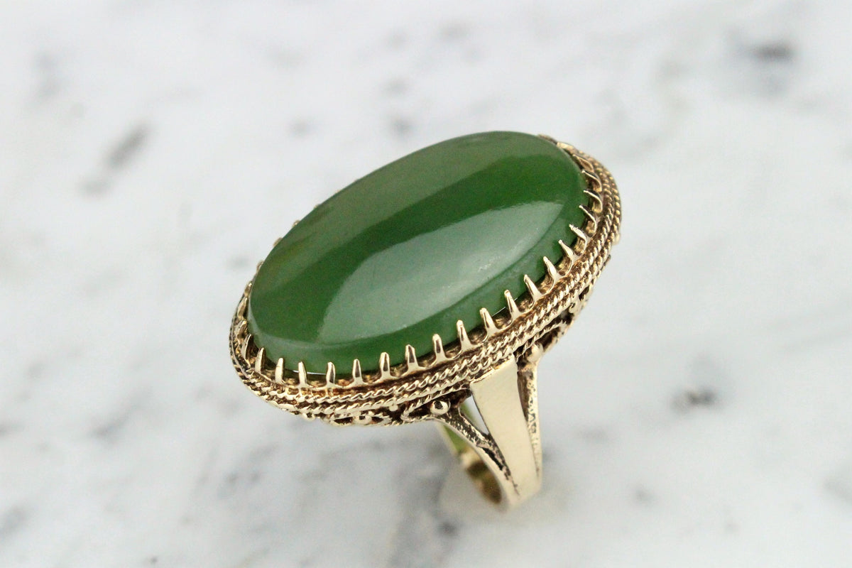 VINTAGE c1940 NEPHRITE JADE COCKTAIL RING ON 9ct YELLOW GOLD - Rock ...