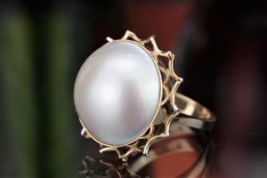 VINTAGE MID CENTURY c1960 MABE PEARL RING ON 14ct YELLOW GOLD