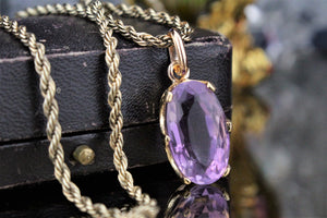 RETRO ESTATE 9.5ct AMETHYST PENDANT ON 9ct YELLOW GOLD