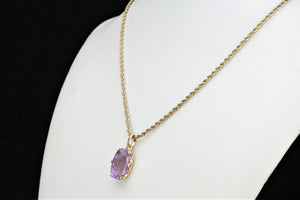 RETRO ESTATE 9.5ct AMETHYST PENDANT ON 9ct YELLOW GOLD