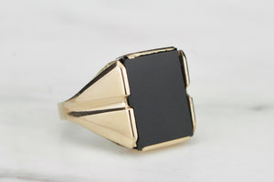 ANTIQUE EDWARDIAN c1910 ONYX SIGNET RING ON 9ct YELLOW GOLD