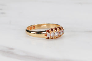 ANTIQUE VICTORIAN C1884 FIVE STONE DIAMOND RING ON 18ct YELLOW GOLD