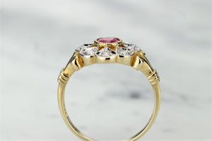 MODERN GEORGIAN STYLE RUBY AND DIAMOND CLUSTER RING ON 9ct YELLOW GOLD