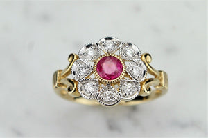 MODERN GEORGIAN STYLE RUBY AND DIAMOND CLUSTER RING ON 9ct YELLOW GOLD