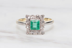 ORIGINAL ART DECO c1930 EMERALD & DIAMOND HALO RING ON 18ct YELLOW GOLD & PLATINUM