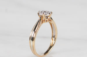 MODERN ESTATE DIAMOND CLUSTER RING ON 18ct YELLOW GOLD