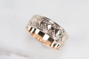 ANTIQUE EDWARDIAN c1910 ETCHED BAND RING ON 9ct YELLOW GOLD