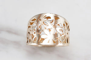 RETRO FILIGREE FLOWER RING ON 9ct YELLOW GOLD