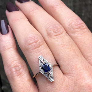 ORIGINAL ART DECO c1920’s SAPPHIRE & DIAMOND RING ON 18ct WHITE GOLD & PLATINUM