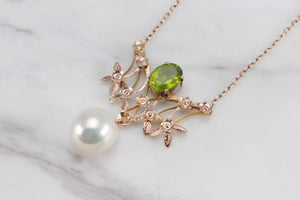 ANTIQUE EDWARDIAN PERIDOT & SALTWATER PEARL ON 9ct YELOW GOLD LAVALIERE