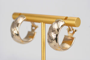 MODERN FLORAL ETCHED HOOP EARRINGS ON 9ct YELLOW GOLD