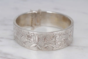 VINTAGE ESTATE ENGRAVED HINGED CUFF ON FRENCH SILVER