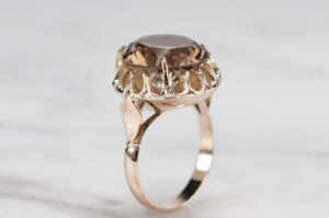 VINTAGE MID CENTURY 7ct SMOKY QUARTZ COCKTAIL RING ON 14ct YELLOW GOLD