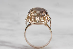 VINTAGE MID CENTURY 7ct SMOKY QUARTZ COCKTAIL RING ON 14ct YELLOW GOLD