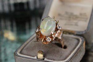 VINTAGE MID CENTURY c1960 SOLID WHITE OPAL & DIAMOND DRESS RING ON 9ct YELLOW GOLD