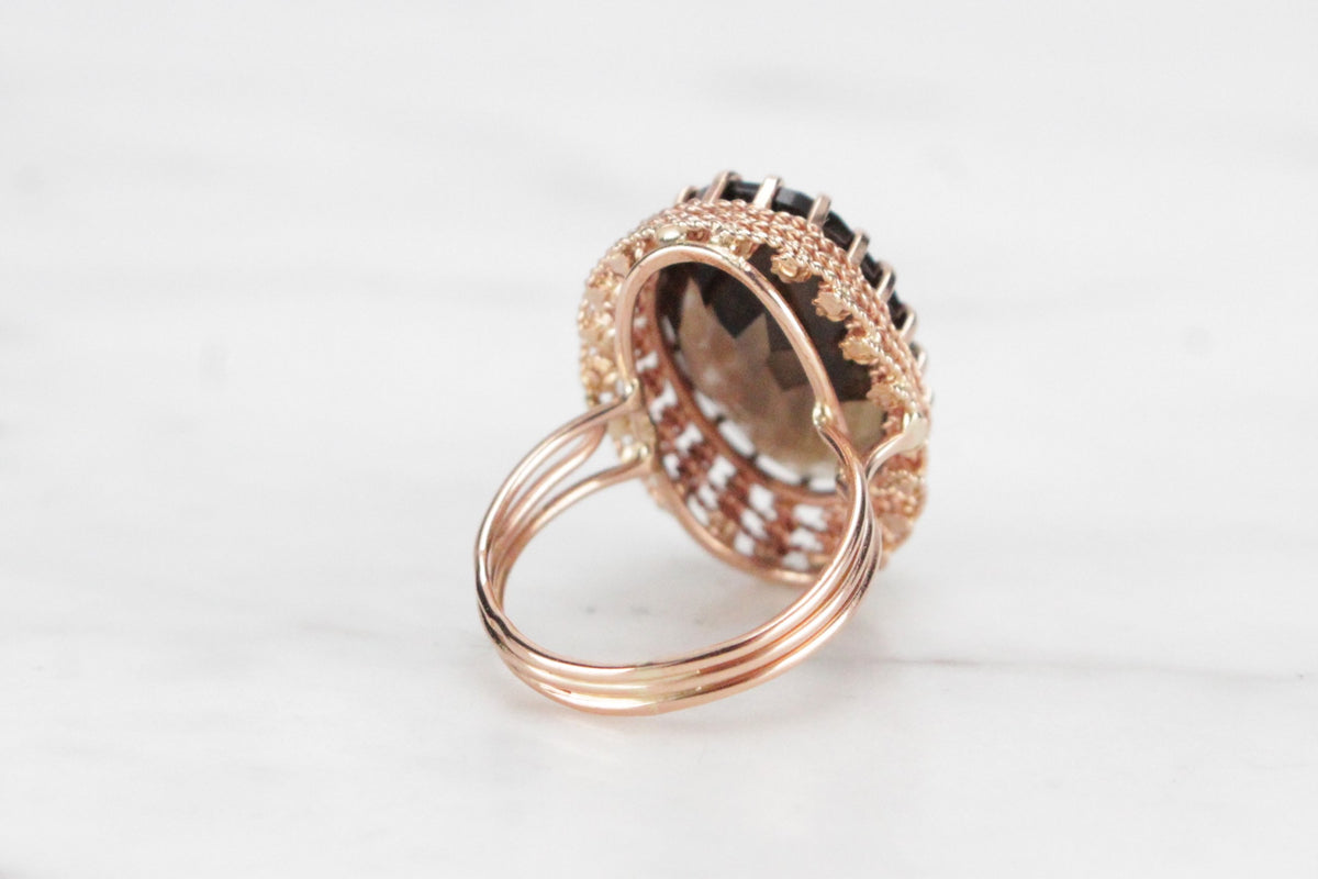 VINTAGE MID CENTURY C1960 11.2ct SMOKY QUARTZ RING ON 14ct YELLOW GOLD