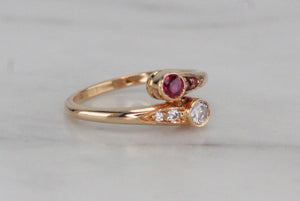 ANTIQUE EDWARDIAN c1913 FRENCH RUBY & DIAMOND TOI ET MOI RING ON 18ct YELLOW GOLD