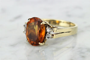 VINTAGE MANDARIN SPINEL & DIAMOND RING ON 14ct YELLOW GOLD