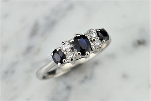 VINTAGE c1981 SAPPHIRE & DIAMOND RING ON 18ct WHITE GOLD