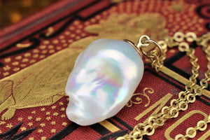 BESPOKE HANDCRAFTED CULTURED BAROQUE FLAME PEARL PENDANT ON 9ct YELLOW GOLD
