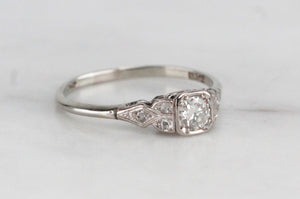 ANTIQUE ART DECO c1920 DIAMOND RING ON 18ct WHITE GOLD & PALLADIUM