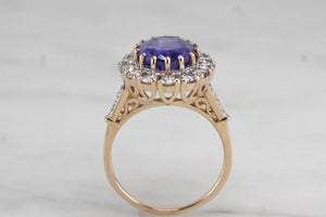 MODERN 4.09ct TANZANITE & DIAMOND HALO RING ON 14ct YELLOW & WHITE GOLD