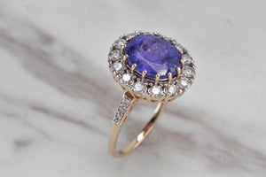 MODERN 4.09ct TANZANITE & DIAMOND HALO RING ON 14ct YELLOW & WHITE GOLD