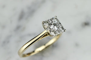 VINTAGE ESTATE C1940’s DIAMOND SQUARE CLUSTER RING ON 14ct YELLOW GOLD