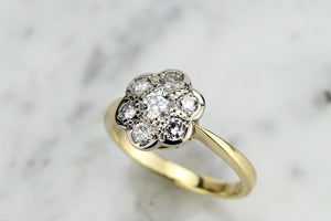 ANTIQUE EDWARDIAN/EARLY ART DECO c1910-20 DIAMOND DAISY RING ON 18ct YELLOW AND PLATINUM