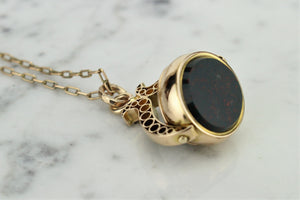 VINTAGE ESTATE CARNELIAN & BLOODSTONE FOB SPINNER ON 9ct YELLOW GOLD