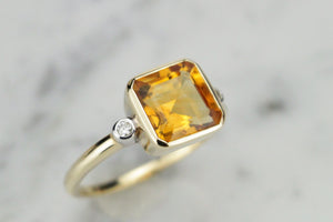 MODERN 2.5ct CITRINE & DIAMOND RING ON 9ct YELLOW GOLD