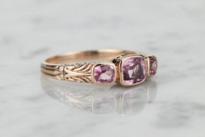 MODERN EDWARDIAN STYLE TOURMALINE TRILOGY RING ON 9ct ROSE GOLD