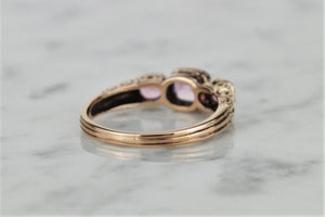 MODERN EDWARDIAN STYLE TOURMALINE TRILOGY RING ON 9ct ROSE GOLD