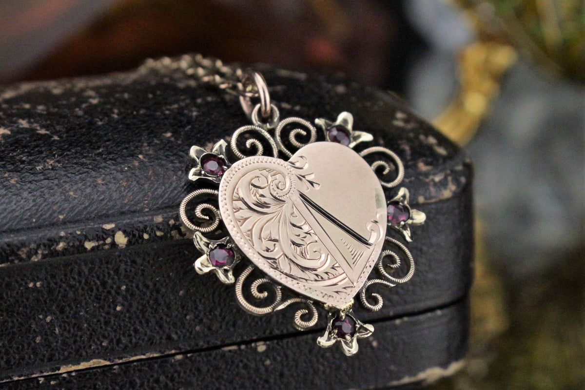 ANTIQUE EDWARDIAN c1910 TOURMALINE HEART PENDANT ON 9ct ROSE GOLD