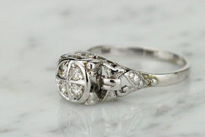 VINTAGE LATE DECO c1940’s DIAMOND RING ON 10ct WHITE GOLD
