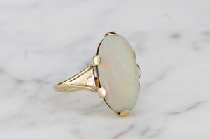 ANTIQUE EDWARDIAN SOLID OPAL RING ON 18ct YELLOW GOLD