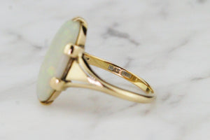 ANTIQUE EDWARDIAN SOLID OPAL RING ON 18ct YELLOW GOLD