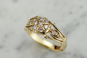 VINTAGE ART DECO STYLE DIAMOND RING ON 18ct YELLOW GOLD