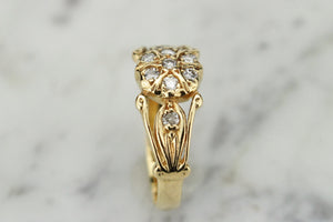 VINTAGE ART DECO STYLE DIAMOND RING ON 18ct YELLOW GOLD