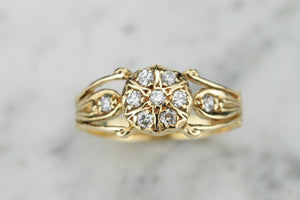 VINTAGE ART DECO STYLE DIAMOND RING ON 18ct YELLOW GOLD