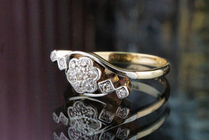 ART DECO c1920’s DAISY DIAMOND CLUSTER RING ON 18ct YELLOW GOLD & PLATINUM