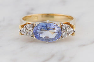 MID CENTURY c1950 1.92ct CEYLON BLUE SAPPHIRE & DIAMOND RING ON 18ct YELLOW GOLD