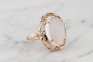 VINTAGE c1940/50’s MOONSTONE RING ON 9ct ROSE GOLD