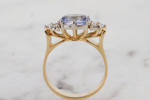 MID CENTURY c1950 1.92ct CEYLON BLUE SAPPHIRE & DIAMOND RING ON 18ct YELLOW GOLD