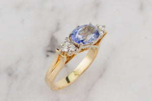 MID CENTURY c1950 1.92ct CEYLON BLUE SAPPHIRE & DIAMOND RING ON 18ct YELLOW GOLD